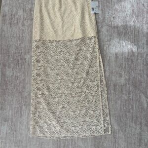 Forever 21 Cream Lace Maxi Skirt